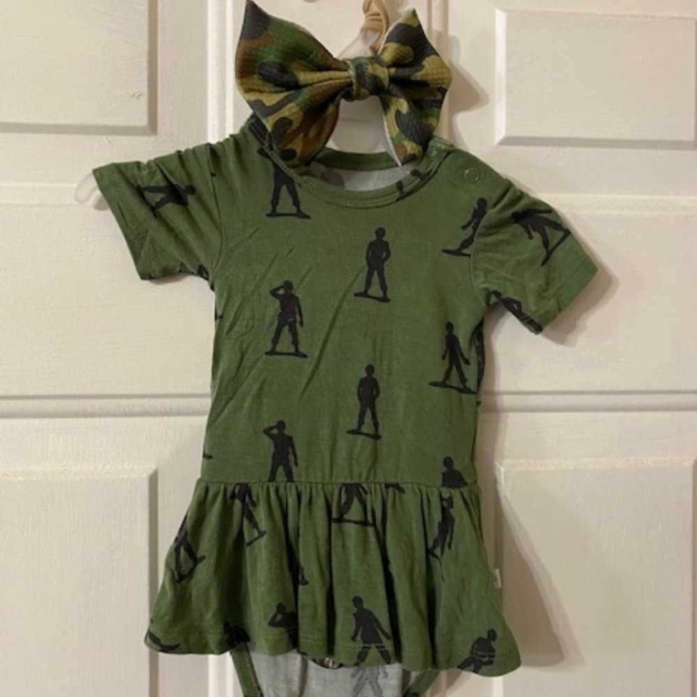 Posh Peanut Toy Soldier Body Twirl 0-3